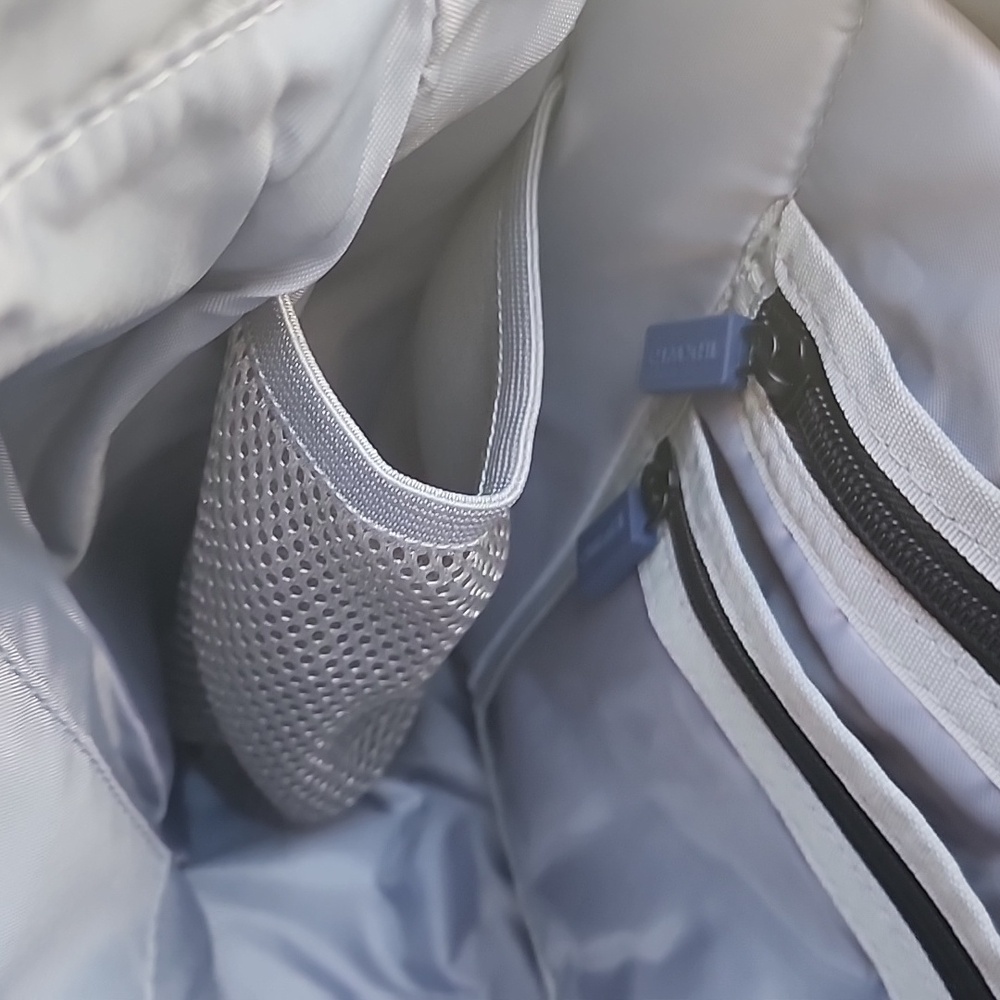 IHKWIP Laptop Travel Crossbody Tote in Navy - Picture 9 of 14